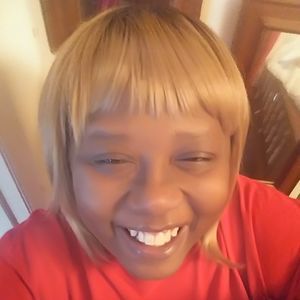 Meet your Posher, Sonya